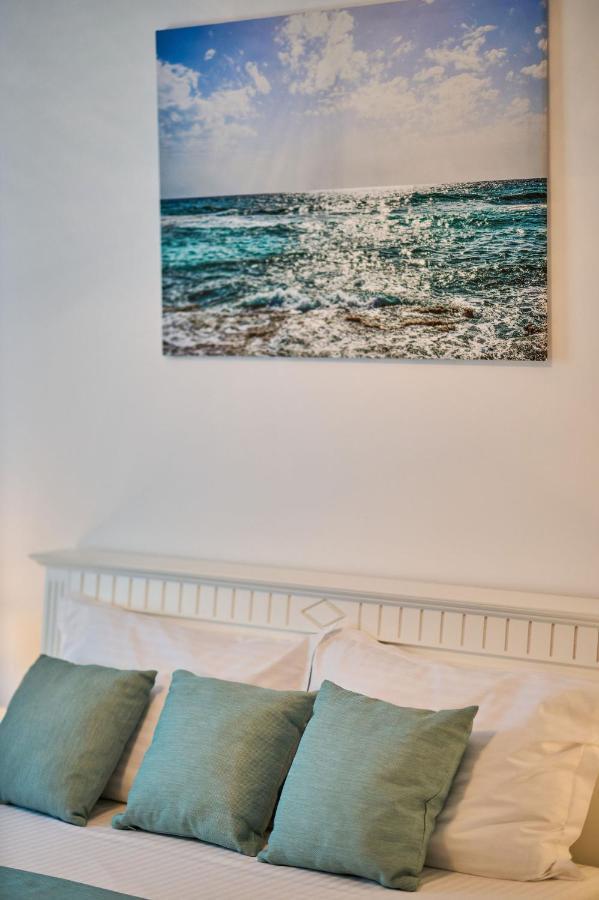 Seastar Apartment - Spa N Pools Beach Resort Mamaia Kültér fotó